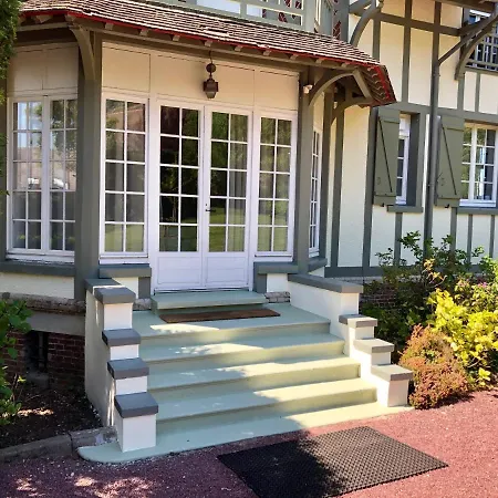 The Old Fenwick House Hautot-sur-Mer