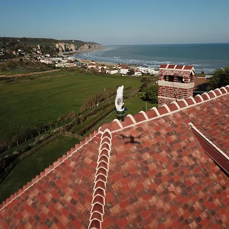 The Old Fenwick House Hautot-sur-Mer