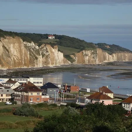 아파트 The Old Fenwick House