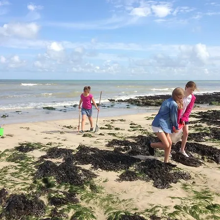 The Old Fenwick House *