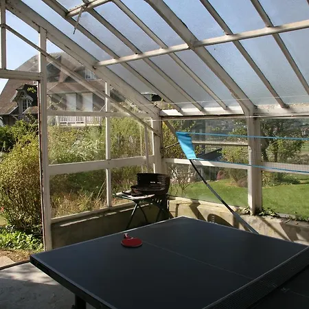 The Old Fenwick House *