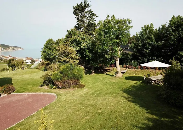 The Old Fenwick House Apartment *