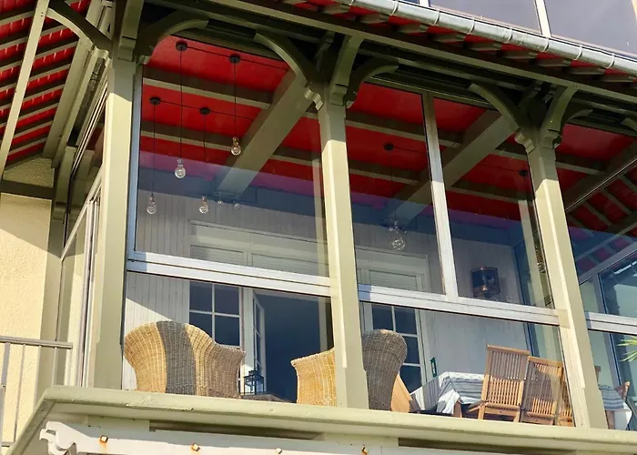 Apartment The Old Fenwick House