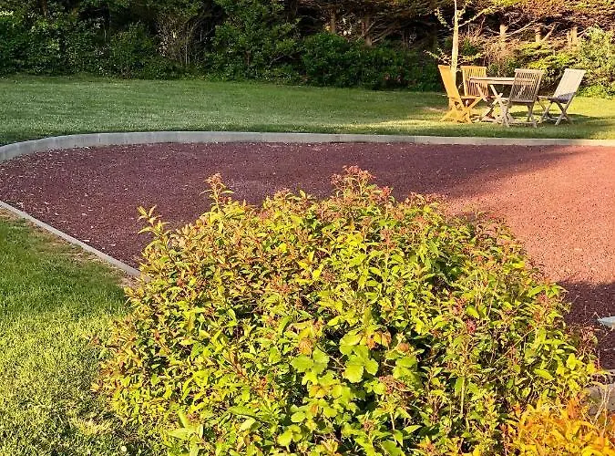 The Old Fenwick House Apartment *