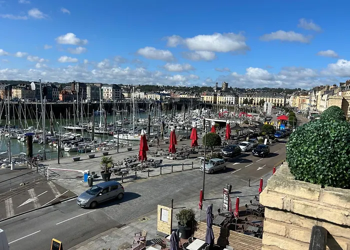 The Old Fenwick House Hautot-sur-Mer