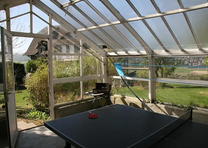 The Old Fenwick House *