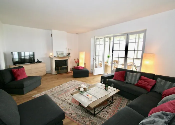 The Old Fenwick House Hautot-sur-Mer